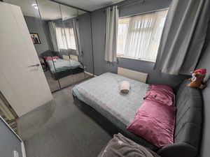 Photo 16- click for photo gallery